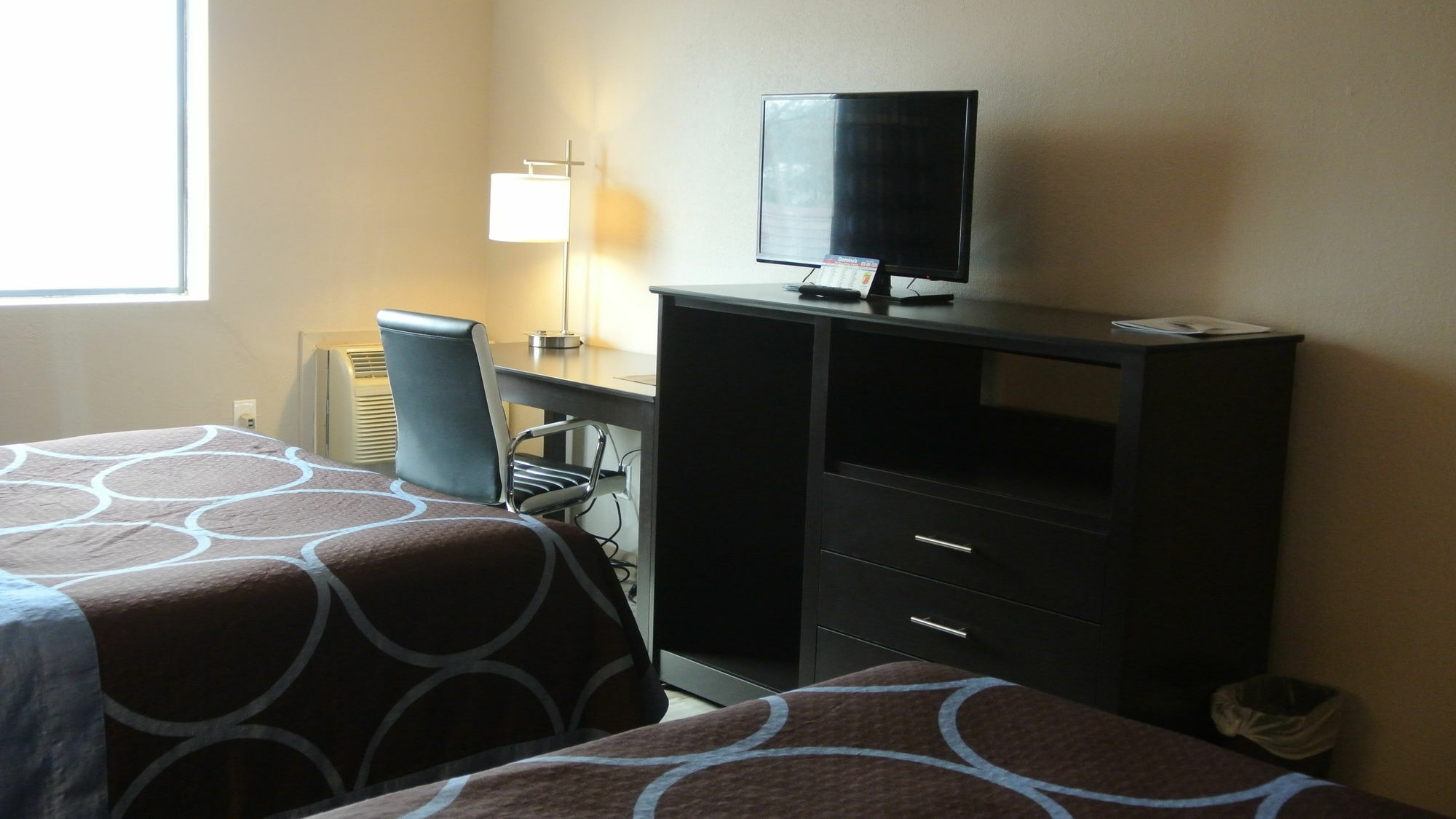 ซูเปอร์ 8 บาย วินด์แฮม คอร์เตซ/เมซา เวอร์เด แอเรีย Motel คอร์เทซ ภายนอก รูปภาพ